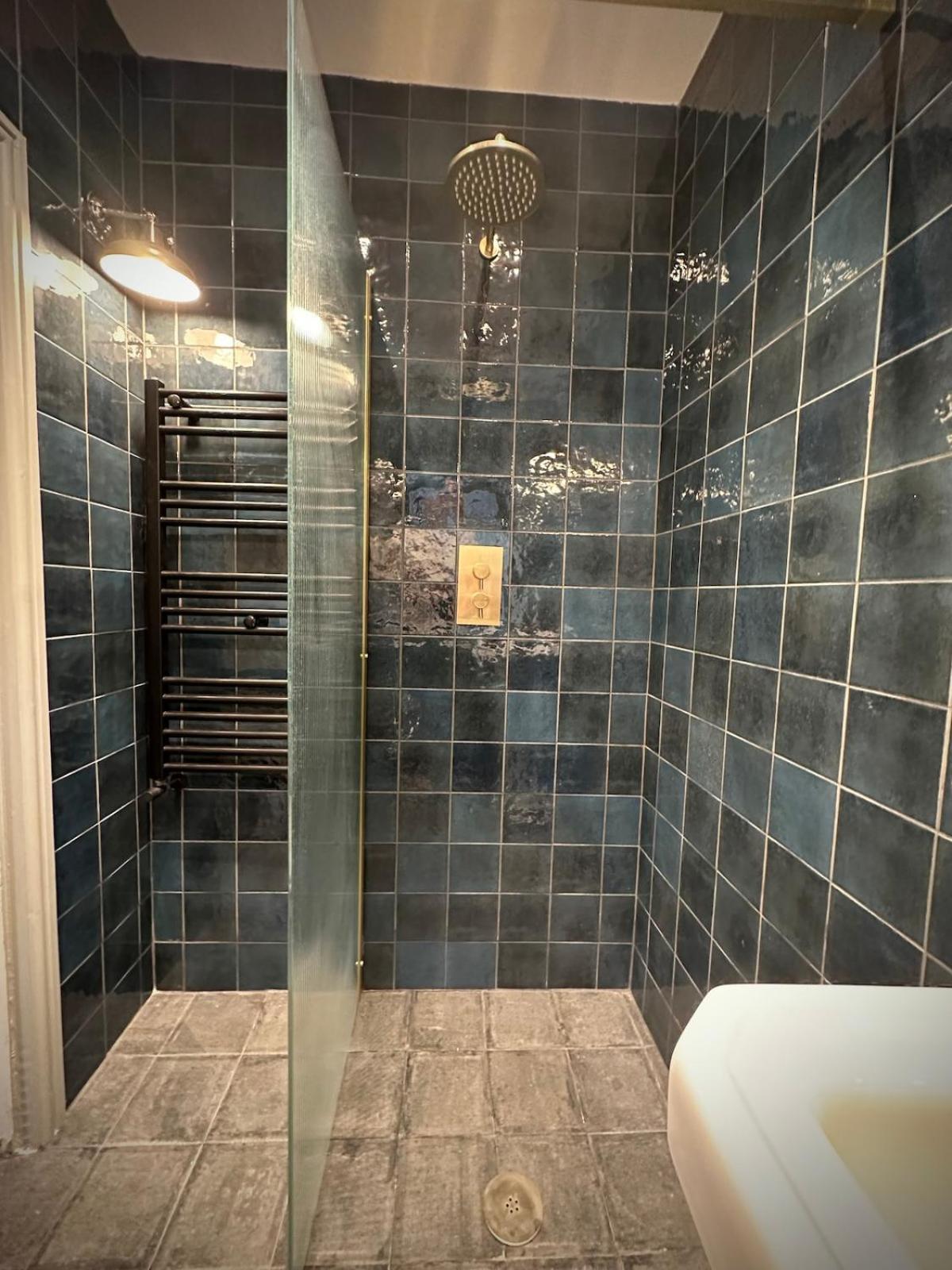Apartment Large 1 Bd Period Garden Flat, Kings Cross - Camden *